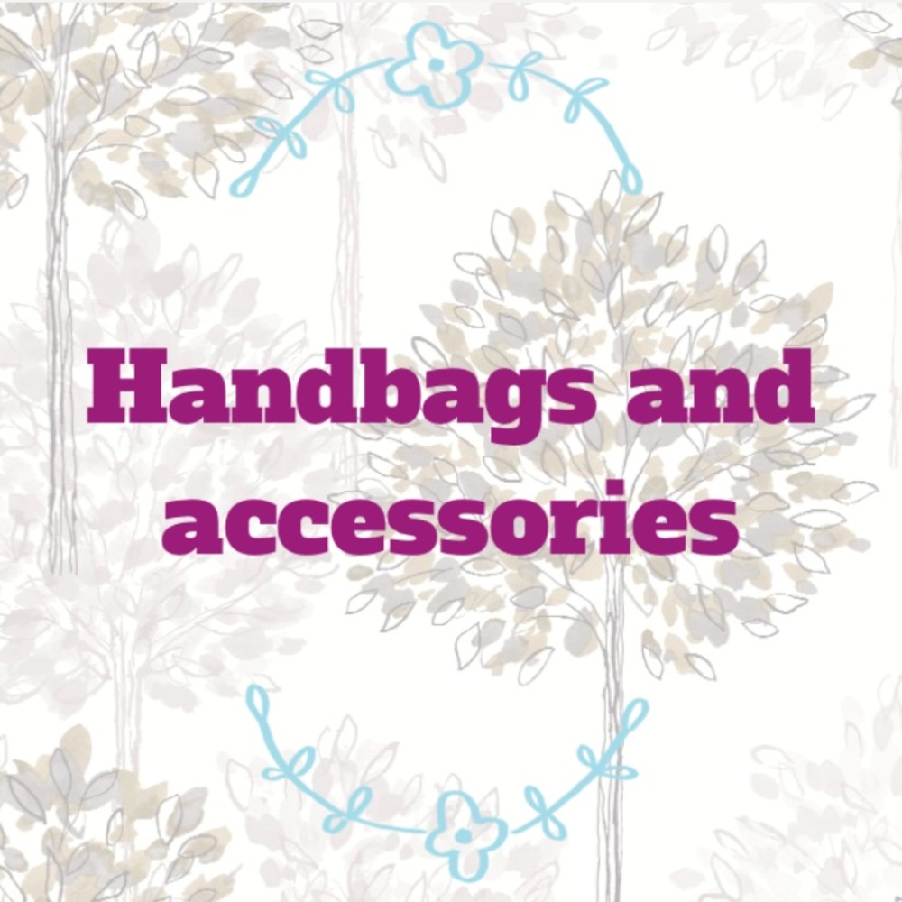 Closet sign for purses